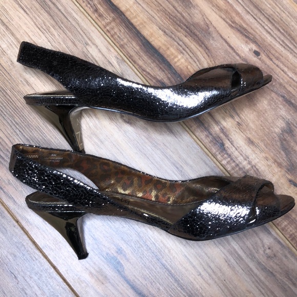 Sam Edelman Nova metallic kitten heel 8M - Picture 4 of 8